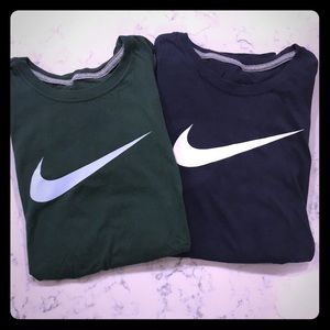 2 Nike classic short sleeve tees